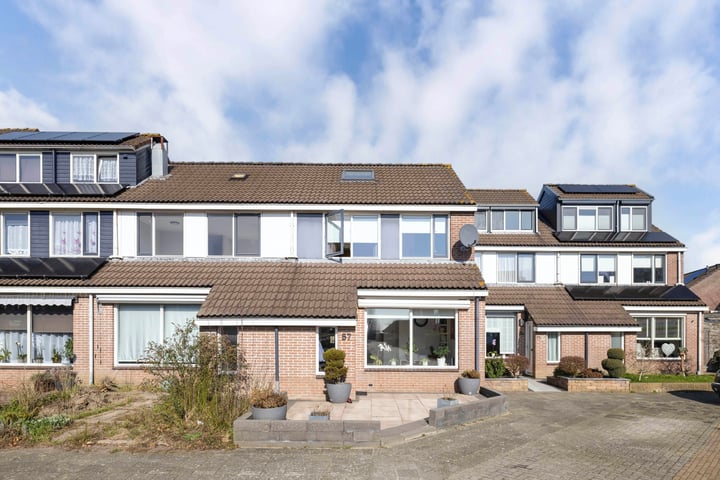 Bunschotenlaan 57 in Emmeloord