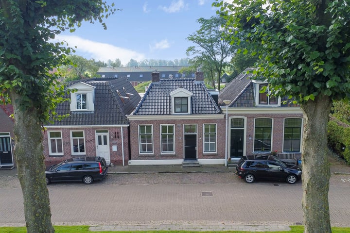 Buorren 42 in Raerd foto