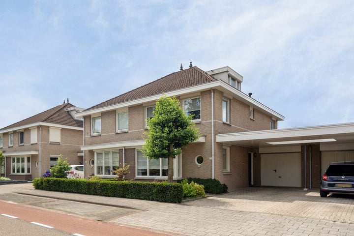 Burcht 37 in Veldhoven foto