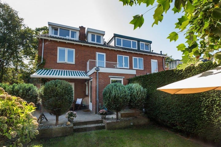Burchtlaan 22 in Wassenaar foto