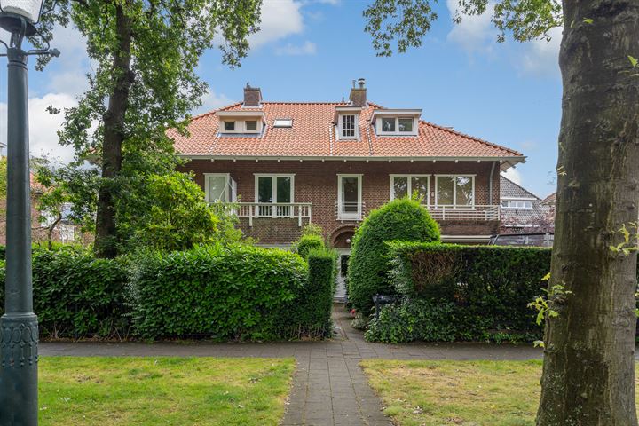 Burchtlaan 6 in Wassenaar foto