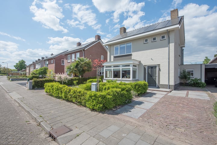 Burchtstraat 10 in Herpen foto