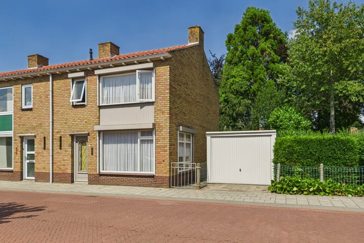 Burchtstraat 16 in Aardenburg foto
