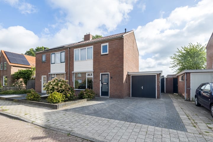 Foto van woning Burg.Bosch Bruiststraat 22, Nieuwleusen