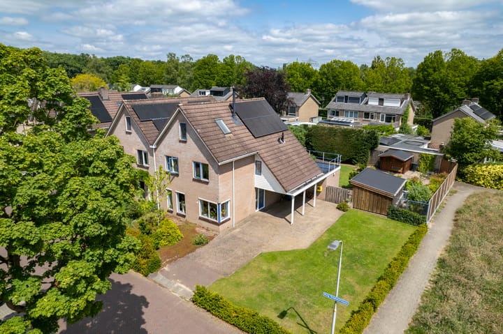 Foto van woning Burg. Crommelinlaan 61, Diepenveen