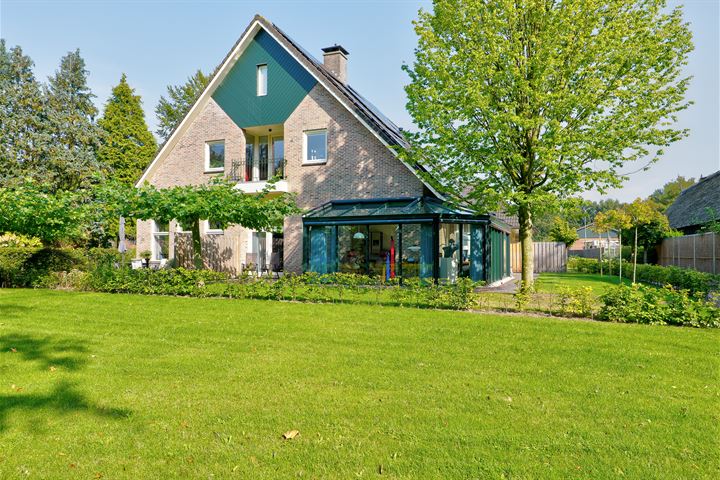 Burg de Kockstraat 33a in Oosterhesselen foto