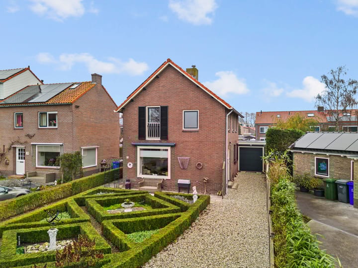 Foto van woning Burg. de Kockstraat 6, Kamerik