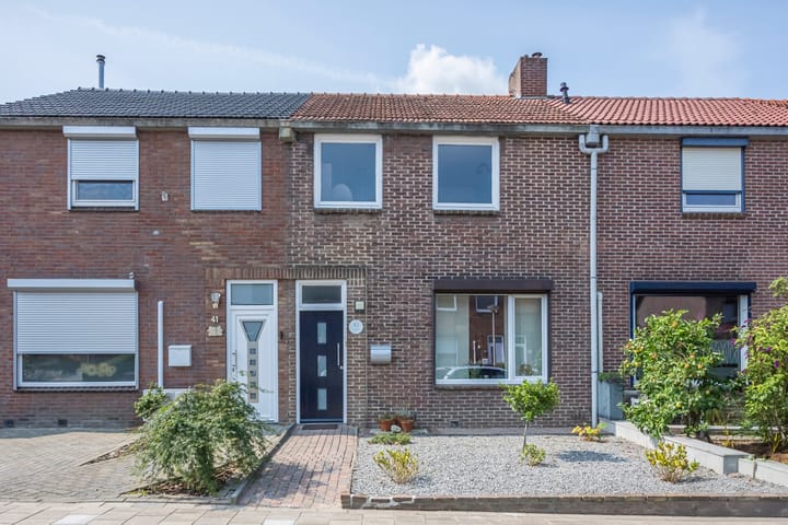Burg.Franssenstraat 43 in Kerkrade foto