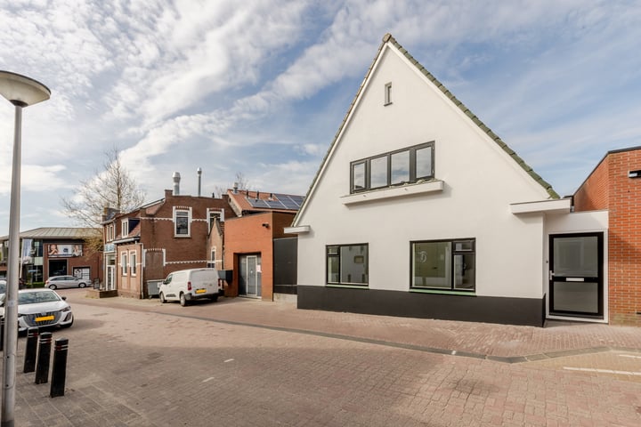 Burg Letteweg 3 in Oostvoorne foto