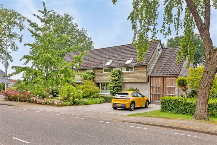 Burg.van Haersoltestraat 41 in Nieuwleusen foto