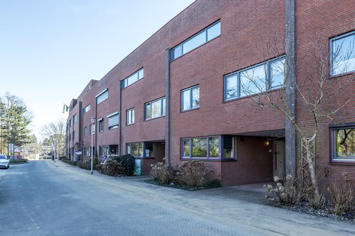 Burg. van Rooystraat 33 in Heerlen foto