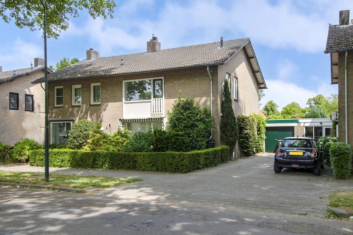 Burg. Verwielstraat 99 in Oisterwijk foto