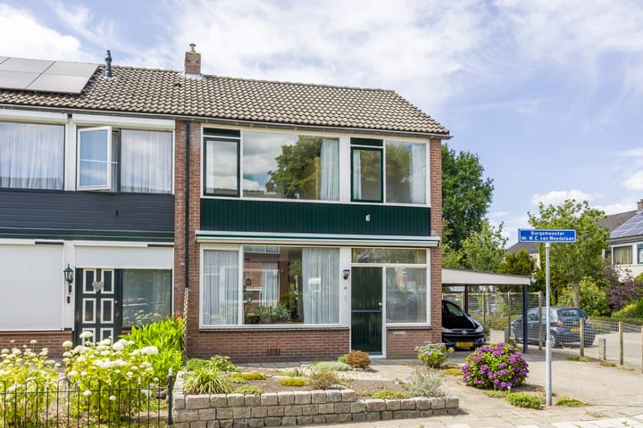 Burg W E v Weedelaan 12 in Amerongen