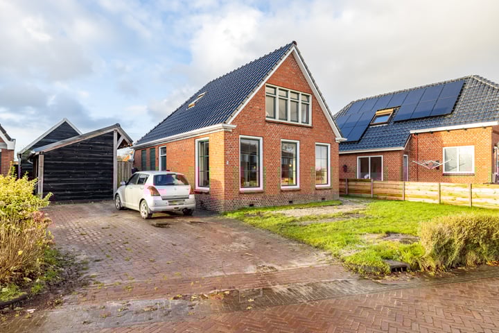 Foto van woning Burg. Wiersumstraat 5, Eenrum