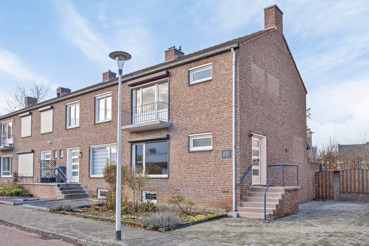 Burg. Willemsstraat 28 in Hoensbroek