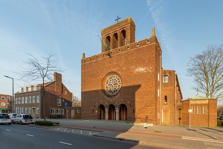 Burgemeester Baumannlaan 171B in Rotterdam foto