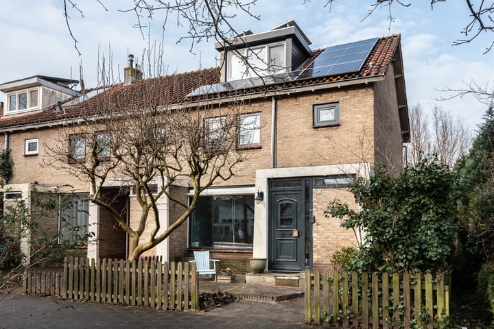 Burgemeester Bickerstraat 53 in Diemen foto