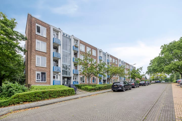 Burgemeester Bloemersweg 42-3 in Arnhem