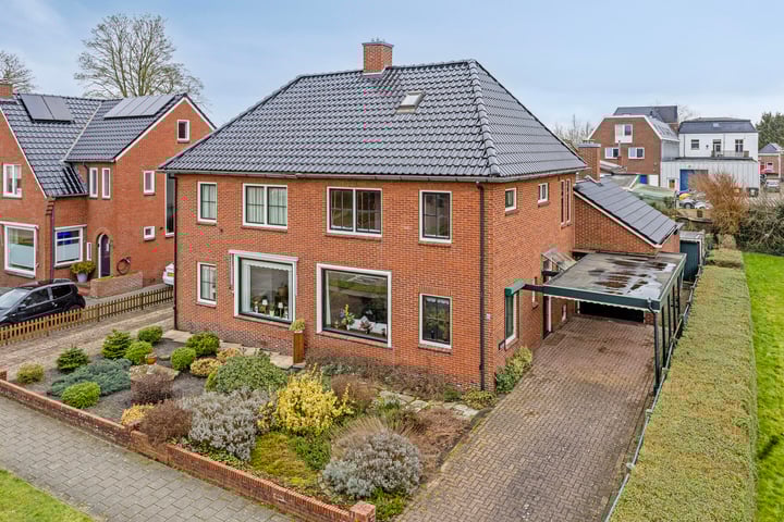 Burgemeester Bosscherstraat 44 in Veendam foto