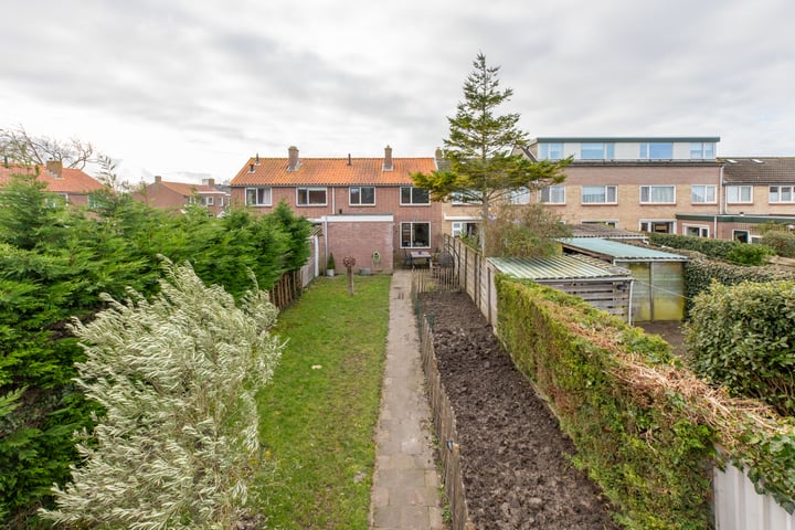 Burgemeester Bouwmanstraat 17 in Grijpskerke foto