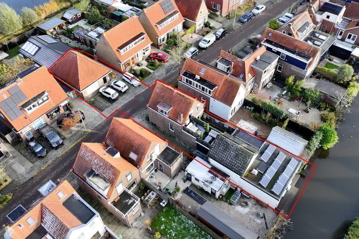 Burgemeester Brandtstraat 31 in Moordrecht foto
