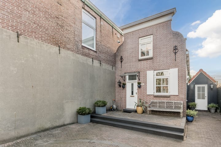 Burgemeester Colijnstraat 149 in Boskoop foto