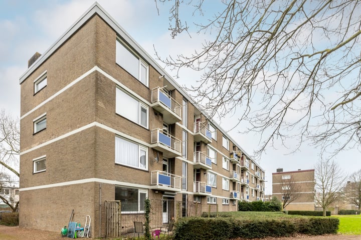 Burgemeester Crezéestraat 77 in Ridderkerk foto