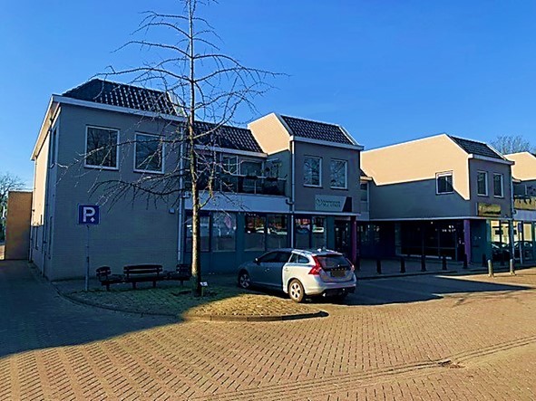 Burgemeester de Beaufortplein 22 in Markelo foto