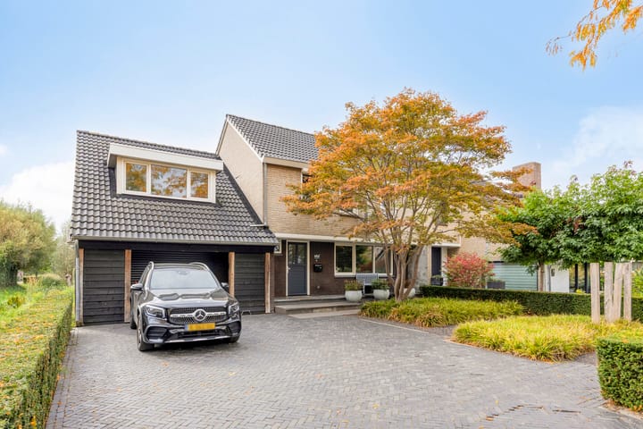 Burgemeester de Bekkerlaan 18 in Gemert foto