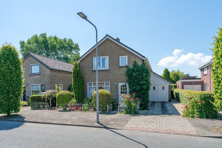 Burgemeester de Boerlaan 9 in Obdam foto