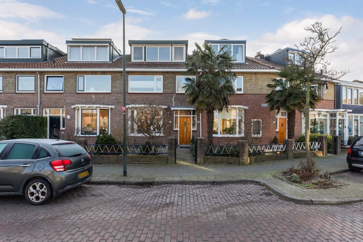 Burgemeester de Bordesplein 16 in Vlaardingen foto