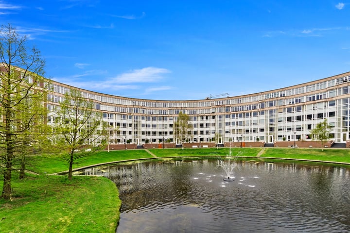 Burgemeester De Monchyplein 151 in 's-Gravenhage foto
