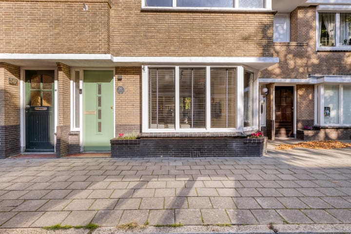 Foto van woning Burgemeester De Roocklaan 36, Bergen op Zoom