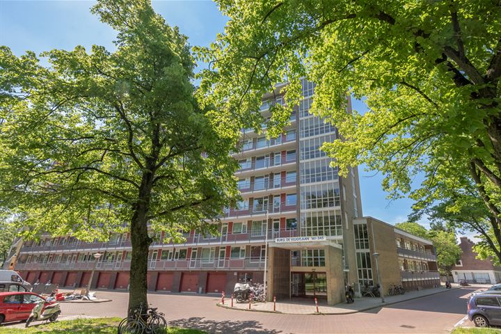 Burgemeester De Vlugtlaan 205 in Amsterdam foto