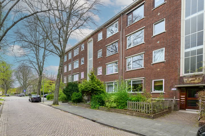 Burgemeester Elsenlaan 117 in Rijswijk foto