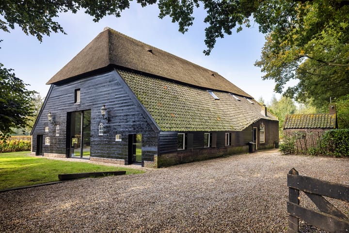 Burgemeester Frieswijkweg 22 in Doornspijk foto