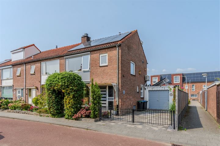 Burgemeester Gründemannstraat 31 in Berkel en Rodenrijs foto