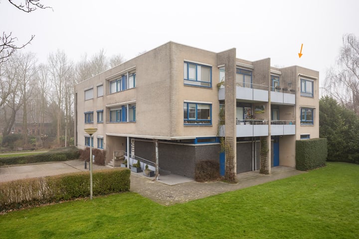 Burgemeester Hendrixstraat 17 in Berkel en Rodenrijs foto