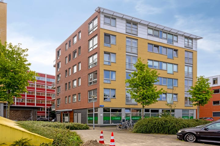 Burgemeester Honnerlage Gretelaan 363D in Schiedam foto