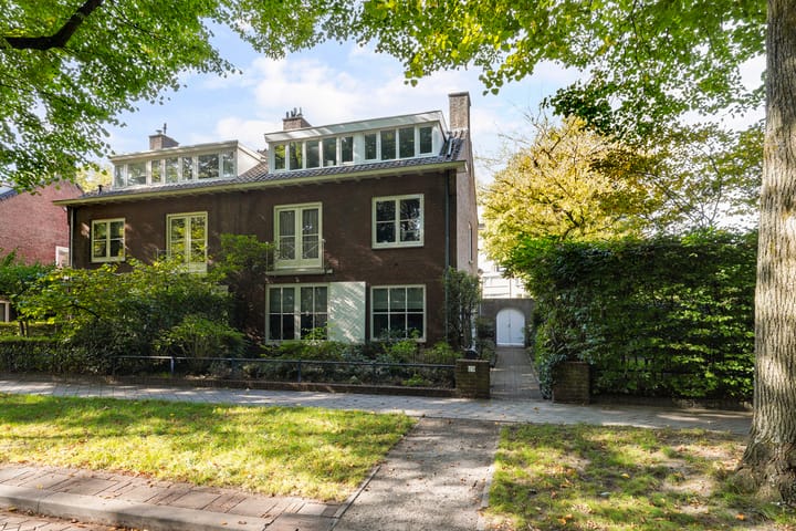 Burgemeester Jansenstraat 25 in Tilburg foto