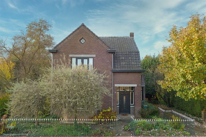 Burgemeester Janssenstraat 28 in Beesel foto