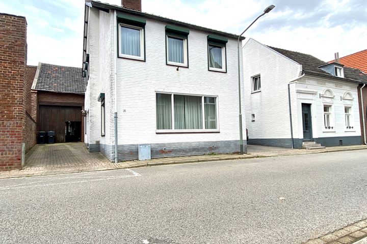 Burgemeester Janssenstraat 74 in Beek foto