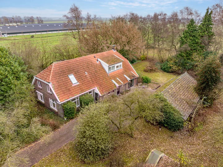 Burgemeester Jansstraat 45 in Linde foto