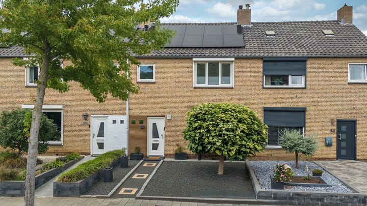 Foto van woning Burgemeester Joostenlaan 42, Roermond