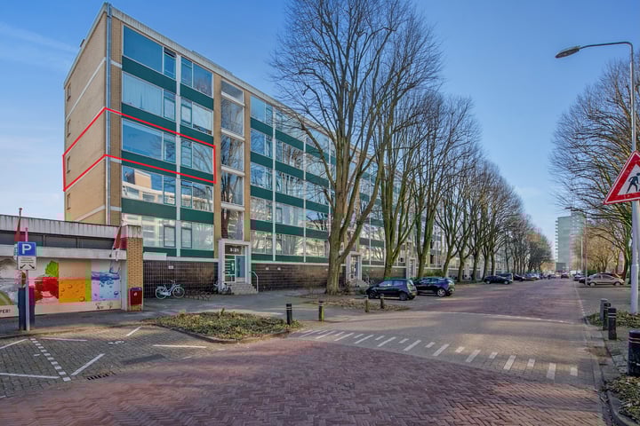 Burgemeester Keijzerlaan 7 in Leidschendam foto