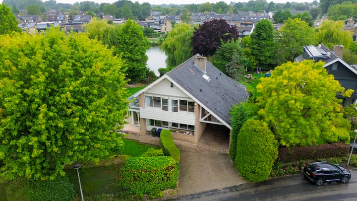 Burgemeester Lepelaarssingel 11 in Krimpen aan den IJssel foto