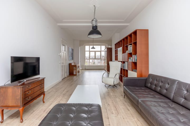 Burgemeester Meineszlaan 27B-03 in Rotterdam