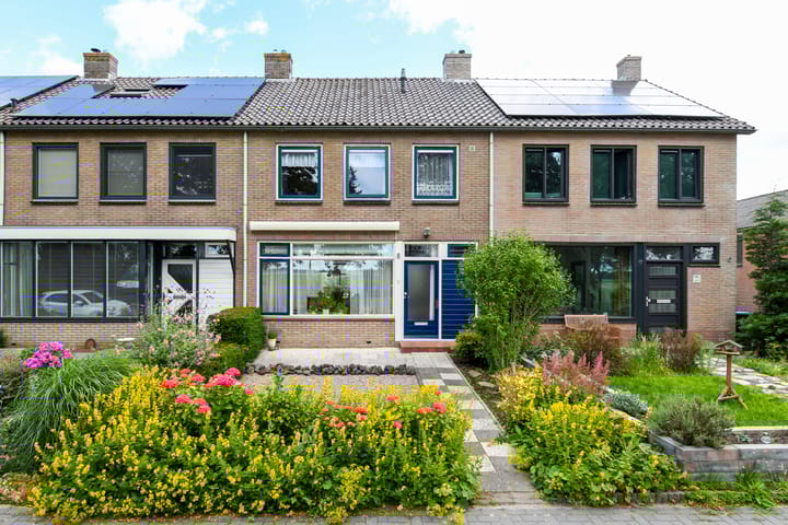 Foto van woning Burgemeester Padmosweg 150, Wilnis