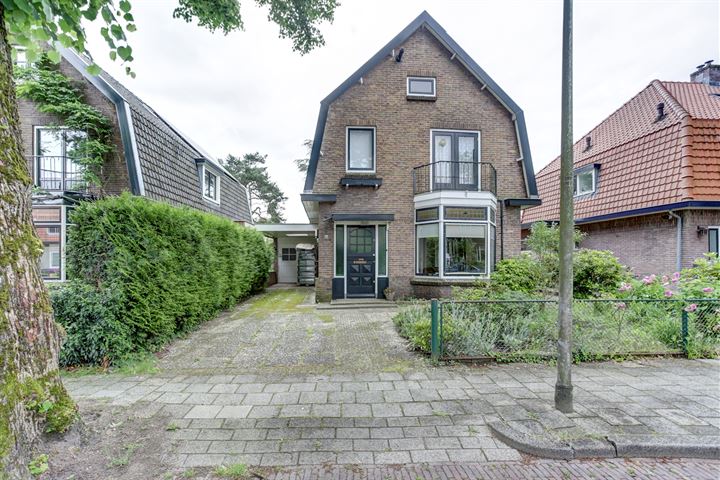 Burgemeester Patijnlaan 83 in Zeist foto