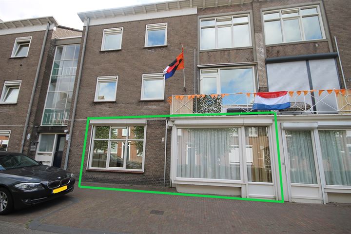 Burgemeester Prinsensingel 77 in Roosendaal foto